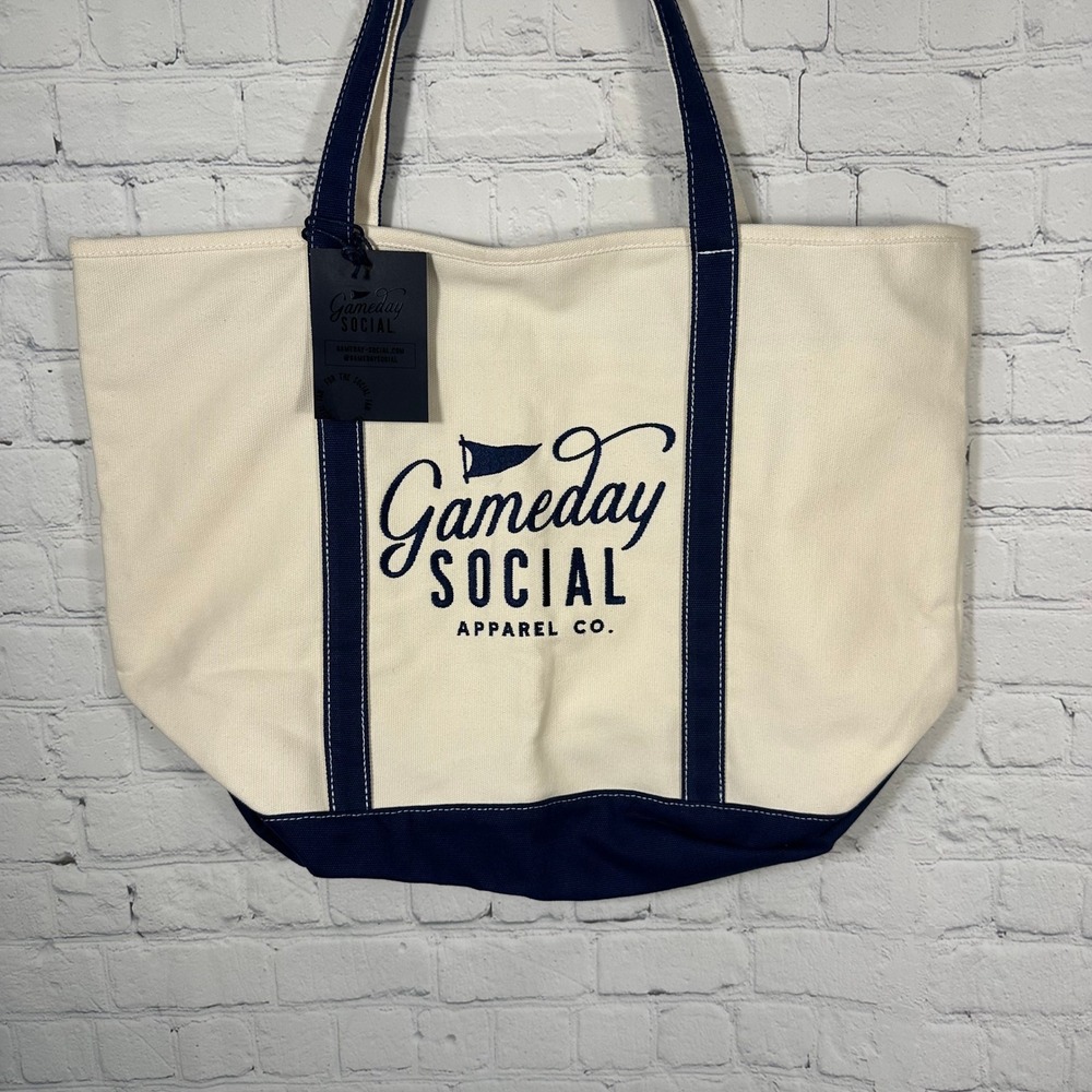 Gameday Social Apparel Co Canvas Tote Bag Navy‎ Blue Cream Zipper Top Boat Bag